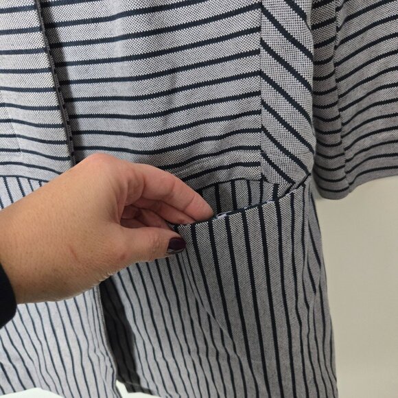 CAbi Size M Dappled Stripe Car Coat Gray/Navy Button Front Pockets Stret… - Picture 8 of 10